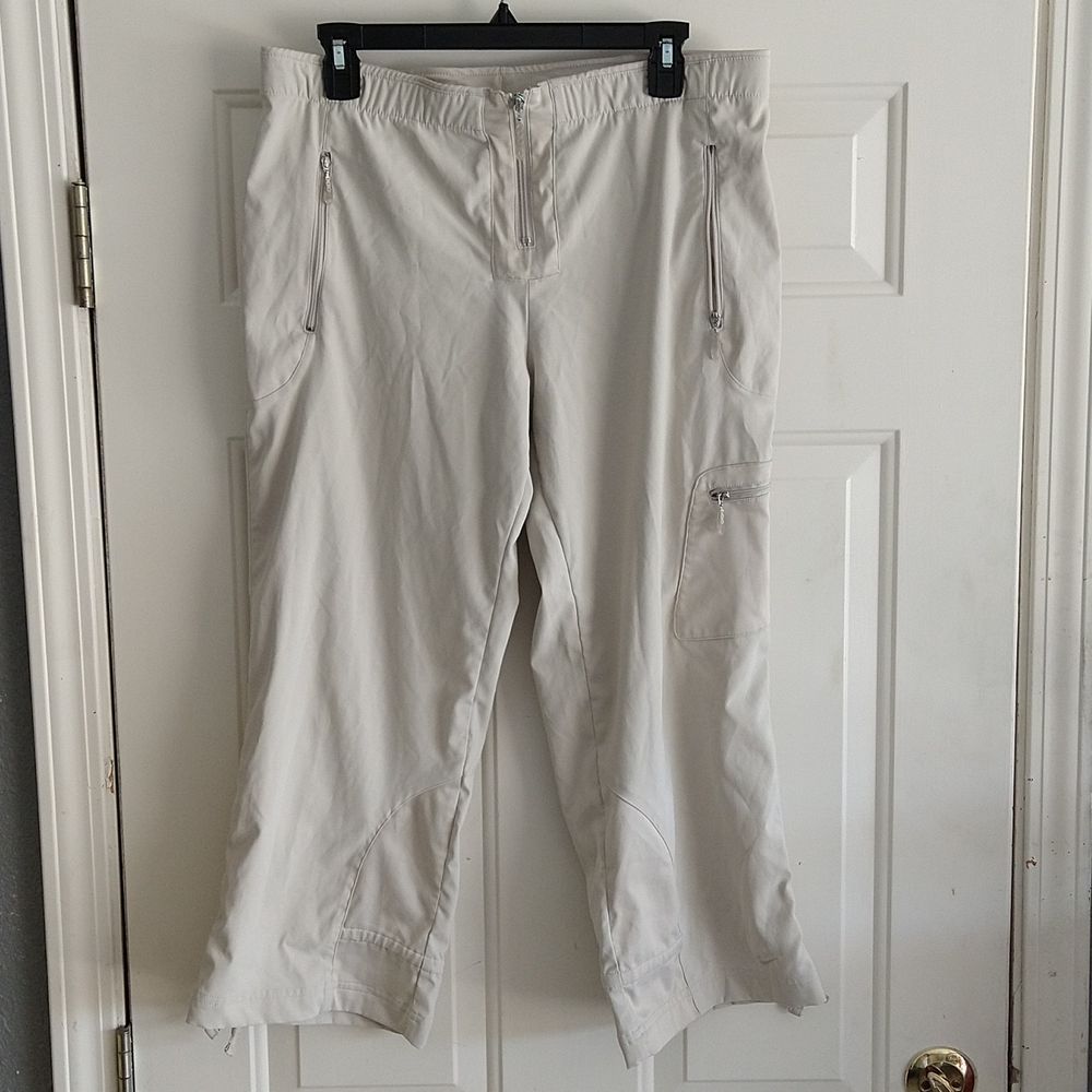 Nike Dry Fit Cream Cropped Drawstring Bottom Pants